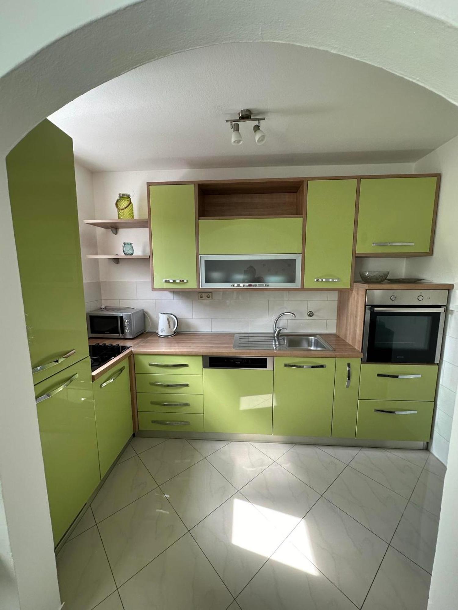 Apartmani Ljubica, Murter Eksteriør bilde